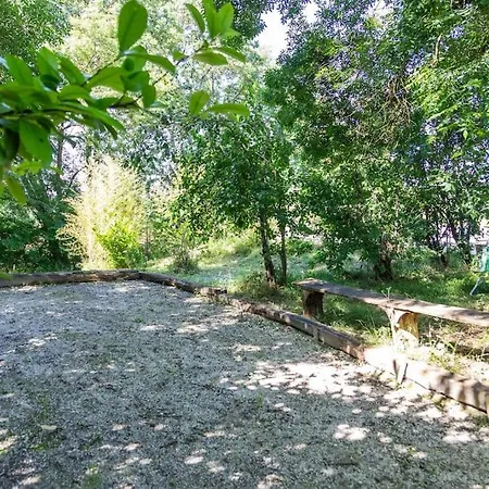 Maison De Campagne Et Piscine *
